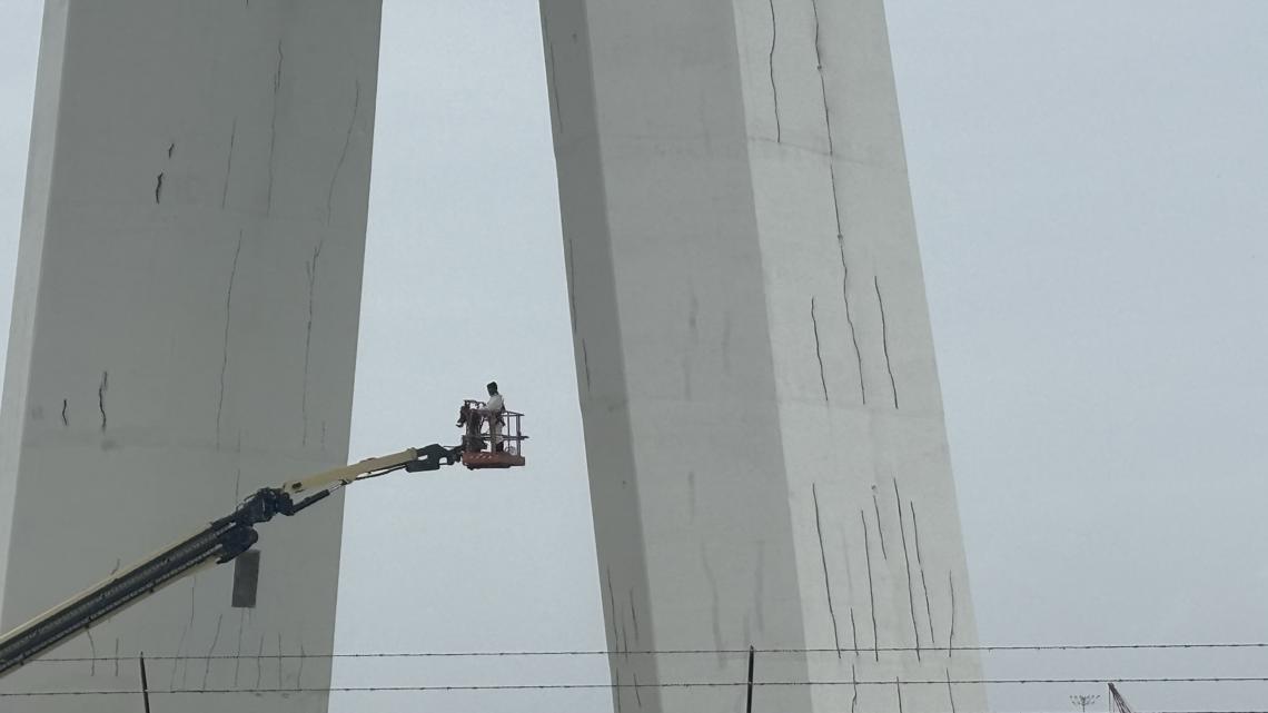 Harbor Bridge contractor explains visible cracks on bridge pylons
