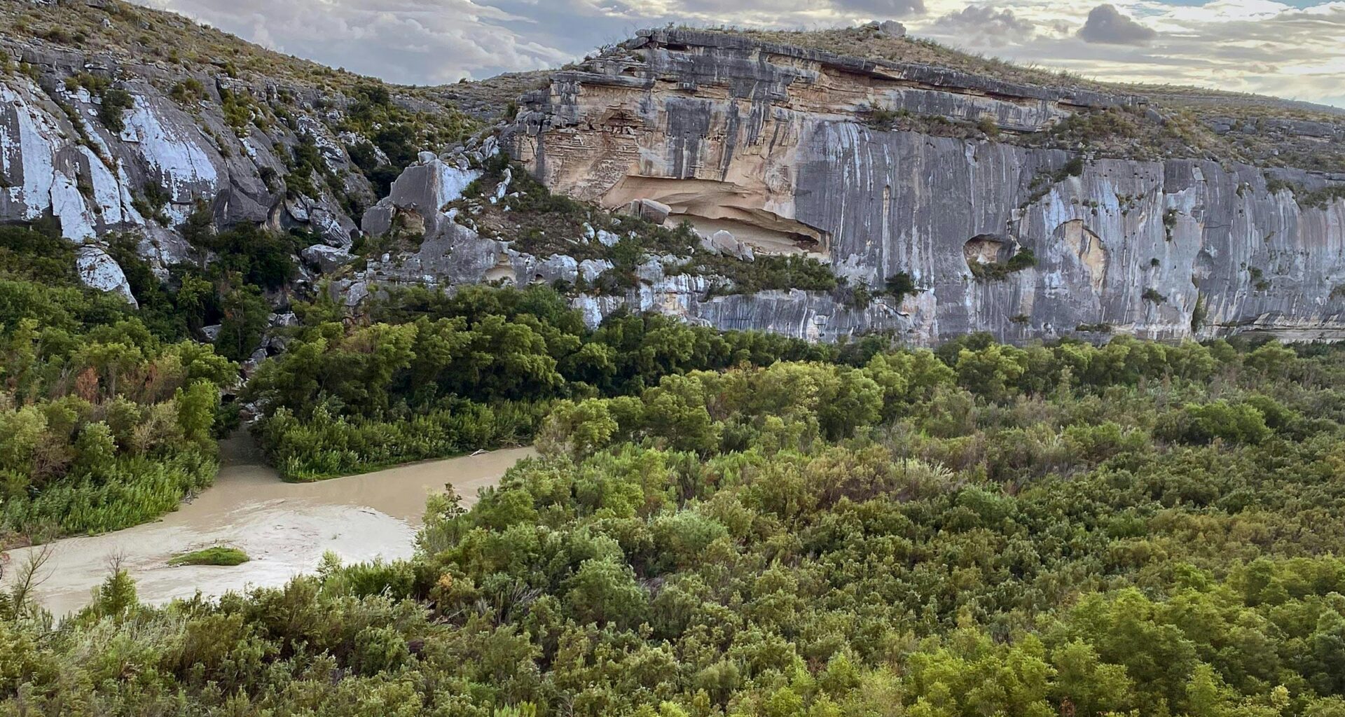How to Waste $2.6 Billion on Border Security in the Big Bend