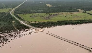 Flooding causes bridge collapse in Uvalde County, Texas amid torrential floods