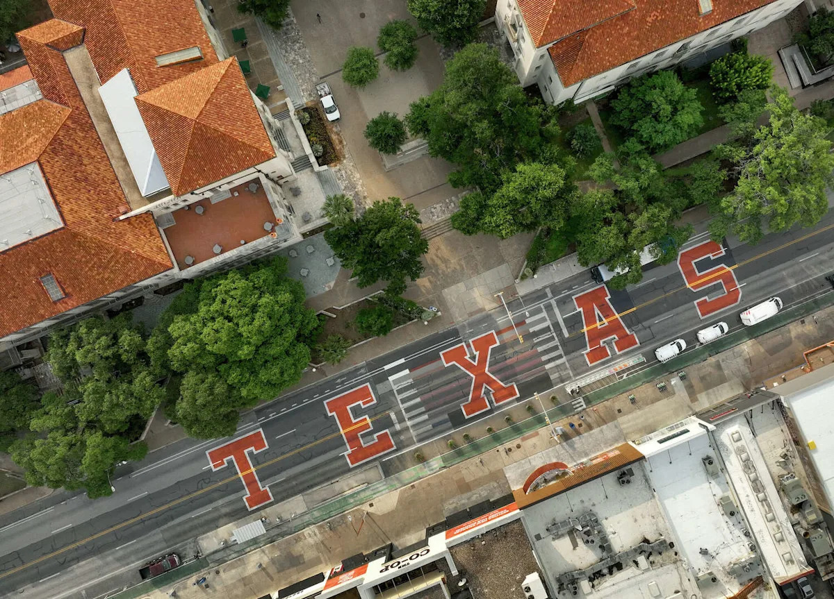 Austin covers Guadalupe Street's ‘TEXAS' mural after Abbott order