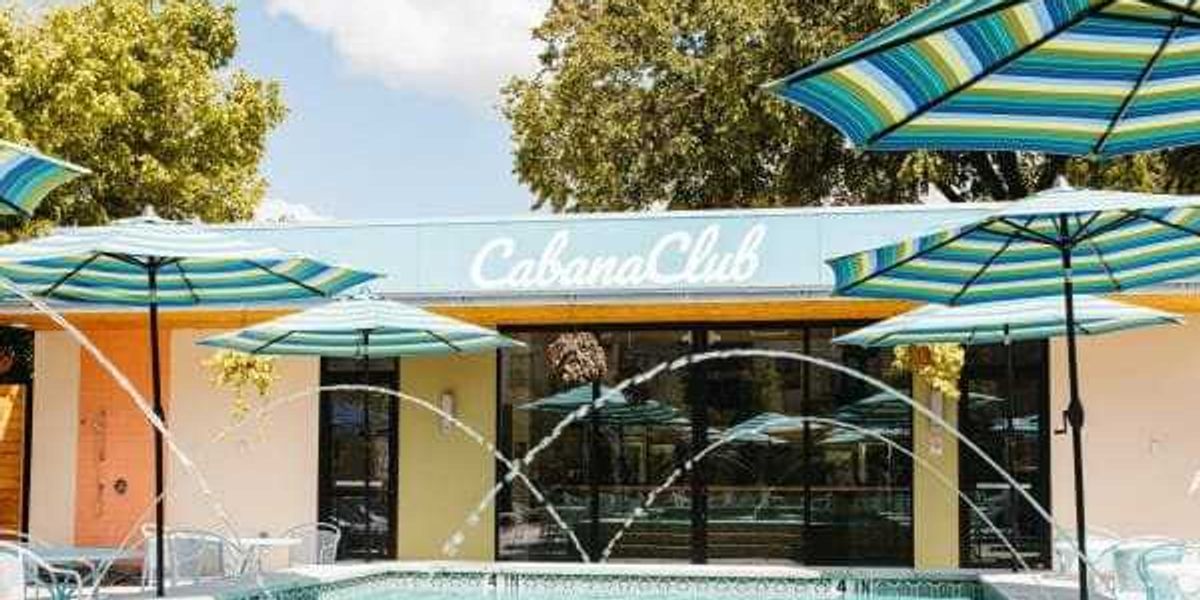 10 best poolside snack and cocktail menus around Austin