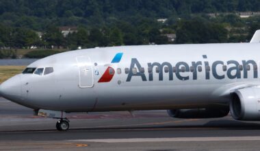 American Airlines nationwide ground stop lifted after IT outage disrupts flights