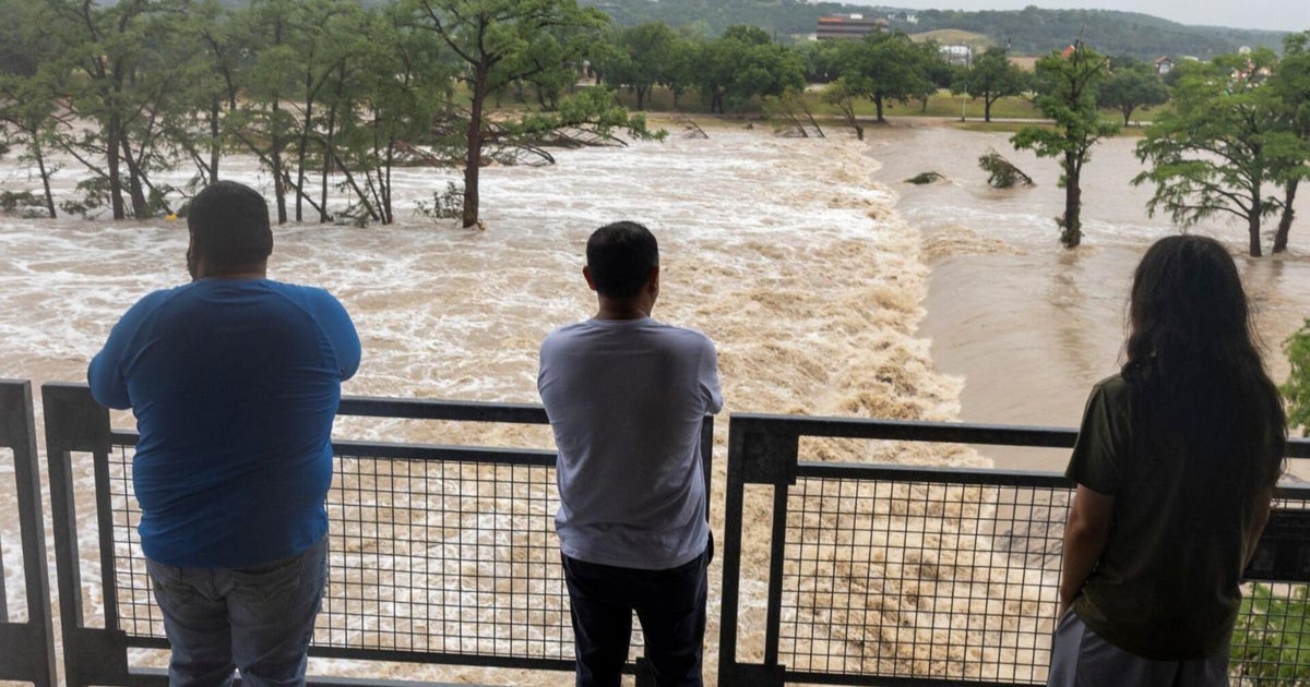 As Texas rivers rise again, Hill Country lawmaker says the state needs to provide more funding for flood sirens