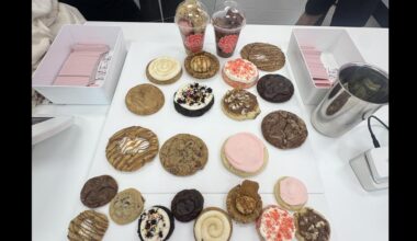 Crumbl Cookie opens first Corpus Christi location, drawing long lines and excited fans
