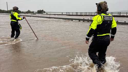 'Worst-case' flood scenario underway in southern Texas