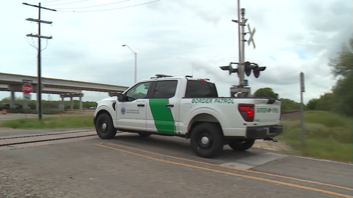 Neighbors told to lock up as dozens flee into Texas town after truck stop
