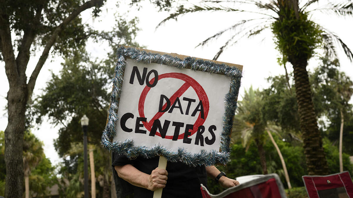 Texas, Tarrant County leaders: Act on data centers, water