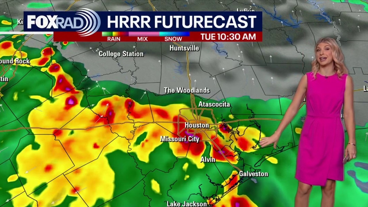 Houston weather: Heavy downpours Tuesday, slight flood risk