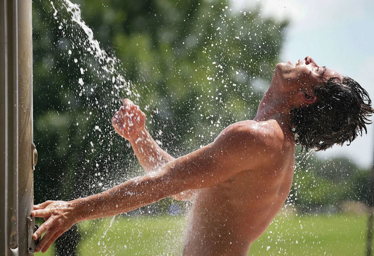 Austin stays dry, but will nearby areas across Central Texas see rain for the holiday?