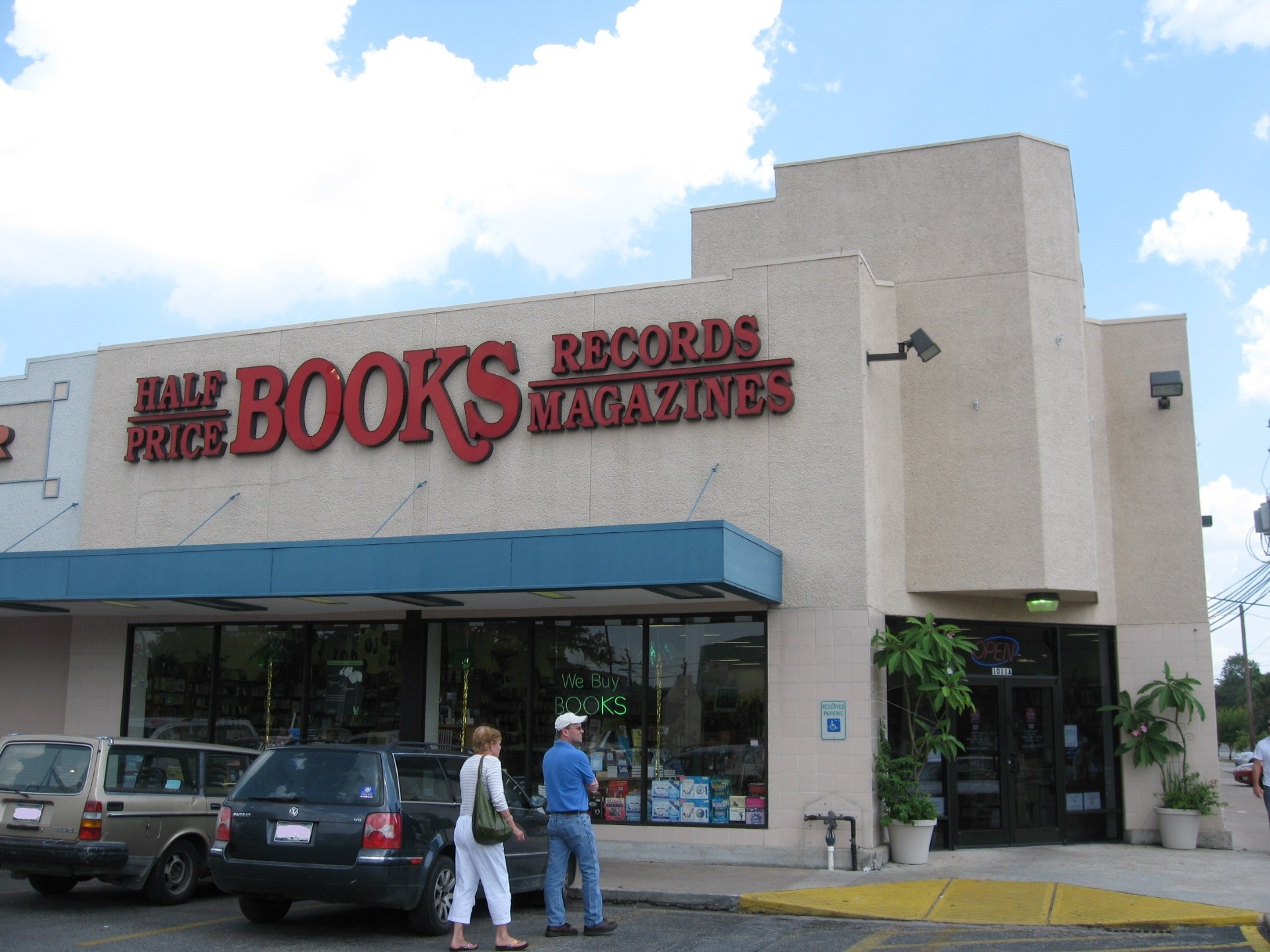 The former Half Price Books location in Montrose, which closed in 2021.