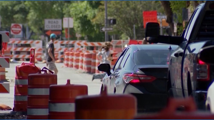 More than 75,000 are expected to pack downtown San Antonio on Saturday. Here's what to know about transportation if you're one of them.