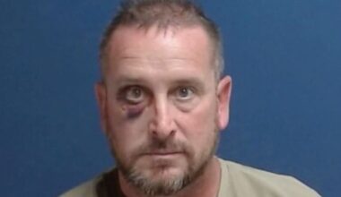 Texas man charged with impersonating officer days after assaulting El Paso County deputies