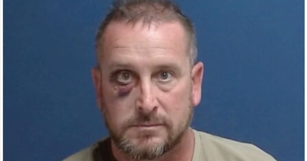 Texas man charged with impersonating officer days after assaulting El Paso County deputies