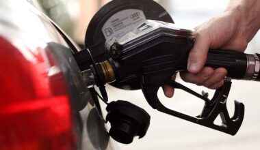 Texas gas prices rising with national average at $4 per gallon