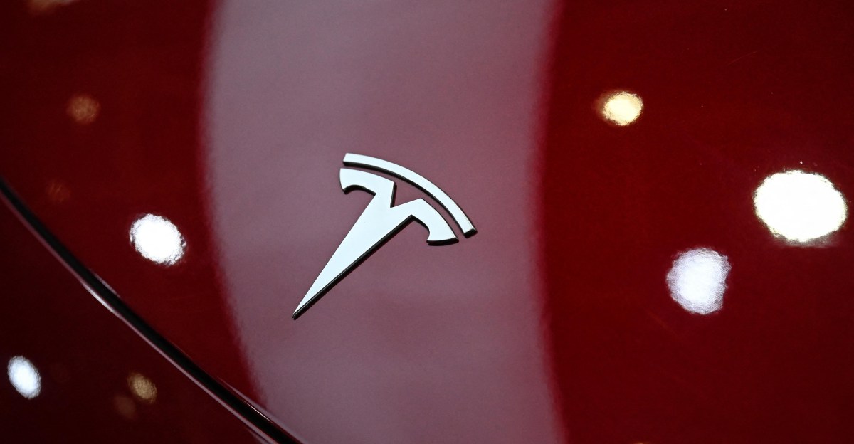Tesla driver faces manslaughter charges over Texas crash that killed a woman inside her home