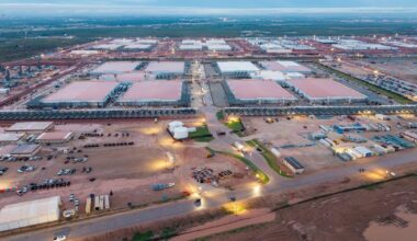 Data centers bring jobs and investment, but also concerns across Texas