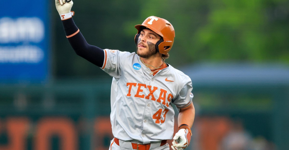 Mets select Texas OF Aiden Robbins 92nd overall