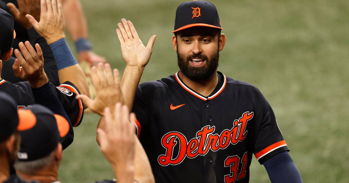 Riley Greene homers and triples for 4 RBIs as Tigers top Texas Rangers 6-3