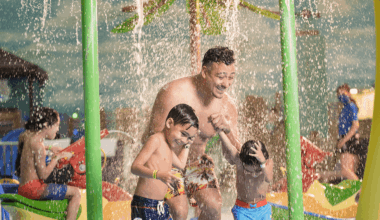 10 August vacation deals in Texas to beat the summer heat