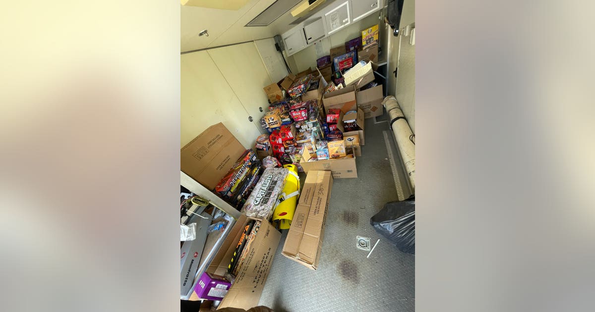 Fort Worth Police shut down illegal fireworks operation