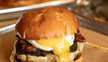 Long-awaited Hopdoddy to open in Mueller with rare breakfast