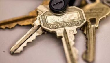 New Austin ordinance requires landlords to show rental fees