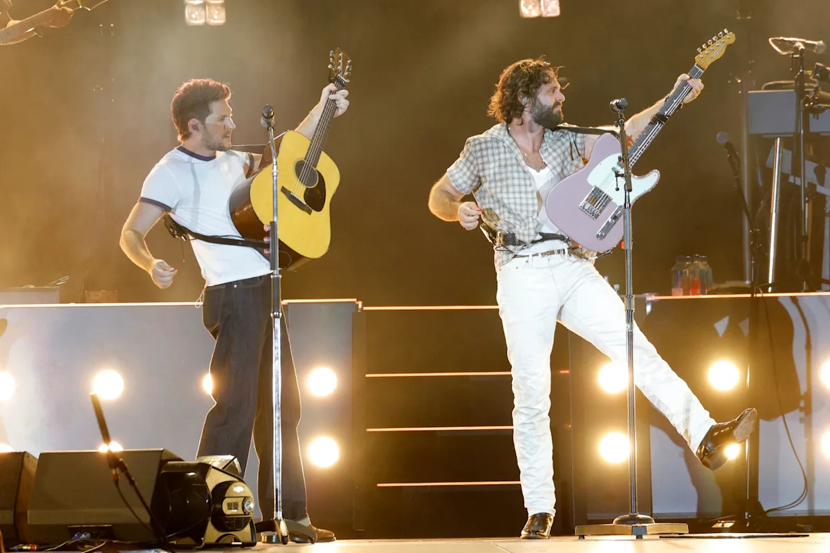 Niall Horan & Thomas Rhett Cover Ella Langley’s ‘Choosin’ Texas’ in Nashville