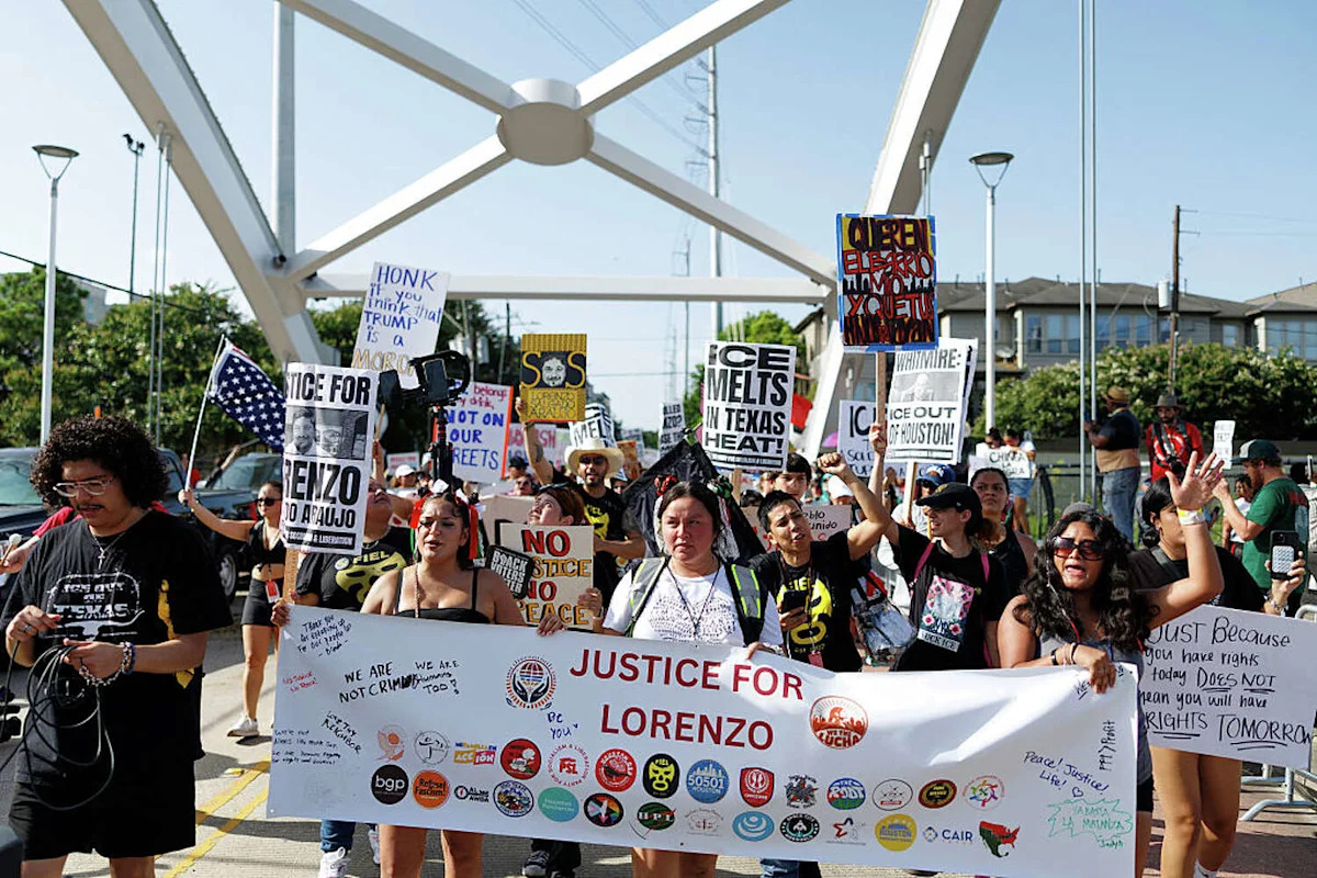 Witnesses in Houston ICE shooting now fighting their own detention