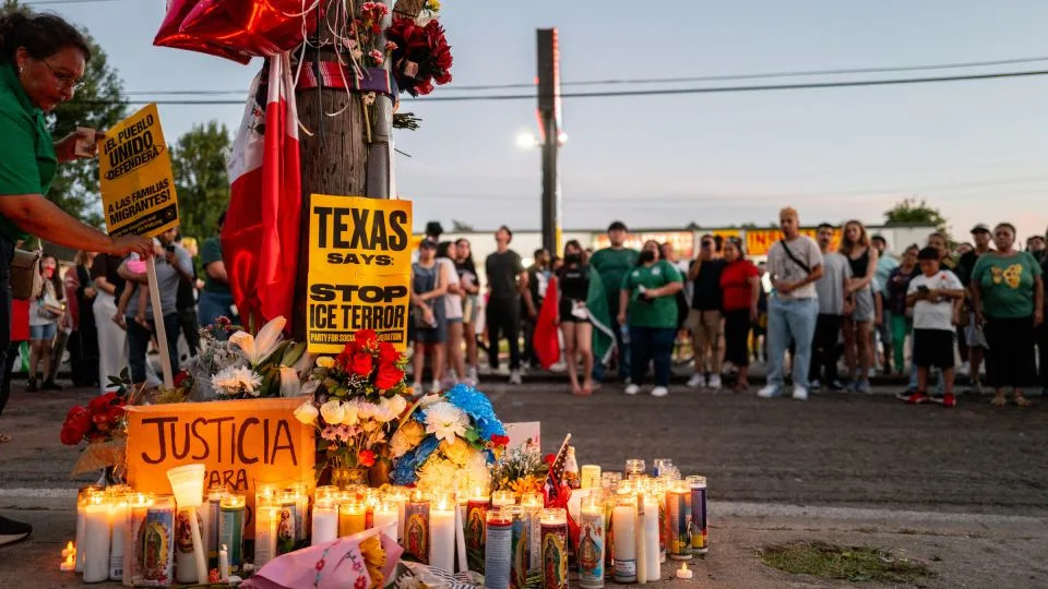 Houston officials call out lack of federal collaboration after fatal ICE shooting