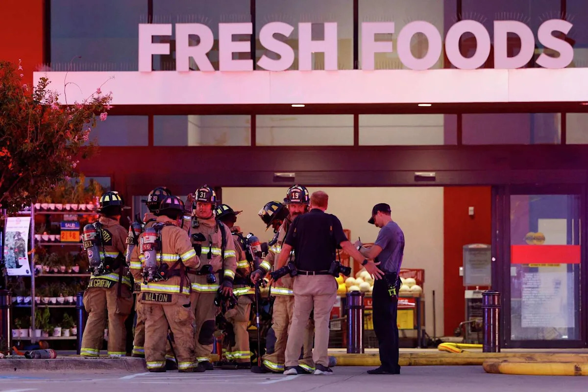 H-E-B's Fort Worth Alliance store could reopen Saturday after fire