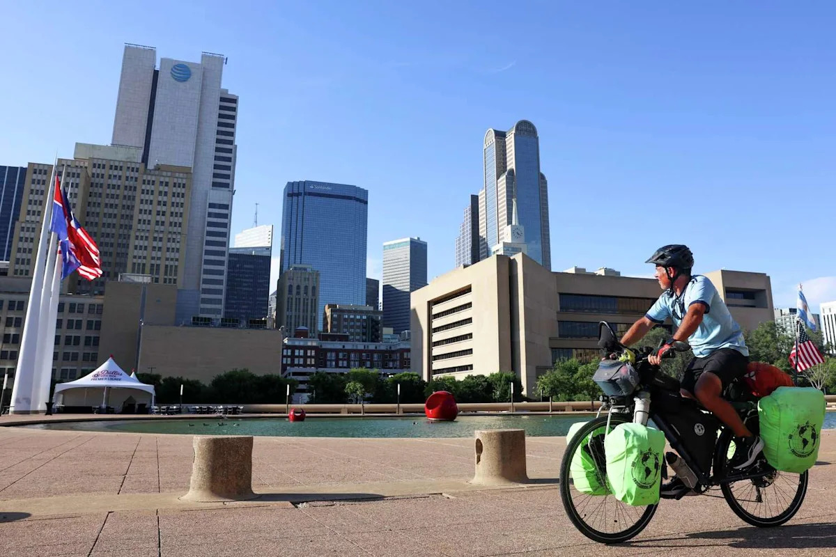 Dallas working to restore city website after hourslong outage