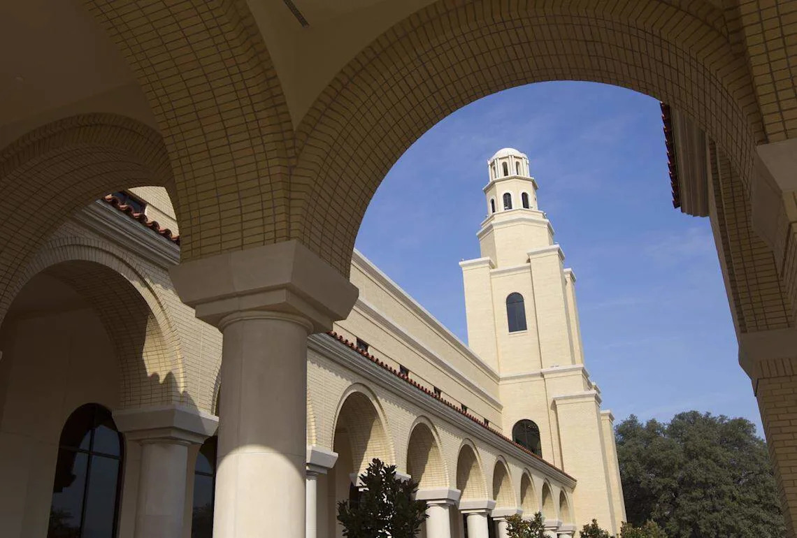 Longstanding lawsuit against Fort Worth seminary settled days before trial