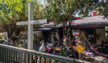 Man killed in Fort Worth house fire; woman critically injured, officials say