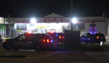 3 women shot outside Sunnyside convenience store as Houston police search for shooter