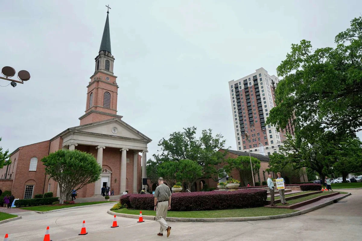 Houston's Second Baptist cheers legal victory as some congregants say they're ‘devastated'