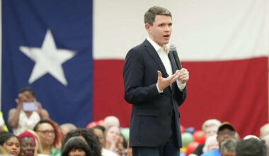 Talarico has spirited exchange with Houston voters during U.S. Senate campaign stop