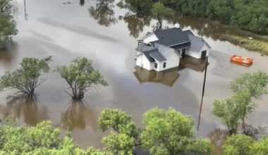 Gov. Abbott surveys air view of devastating South Texas flooding