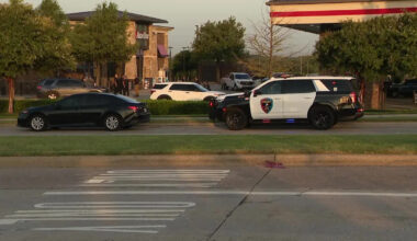 Plano police officers shoot burglary suspects at Carrollton gas station