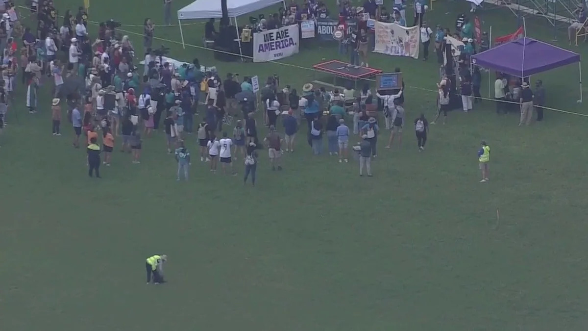 Groups gather in Houston for rally, march calling for end of ICE