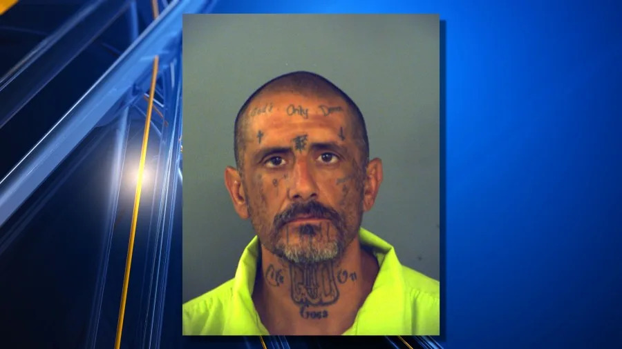 Man arrested after burglary, vehicle theft in far East El Paso