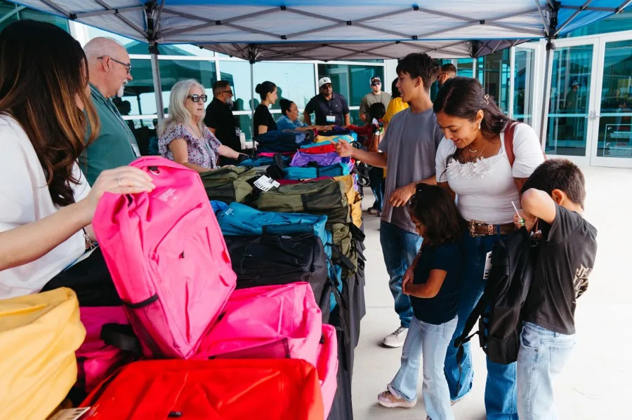 Abundant Church distributes 1.5K backpacks in El Paso