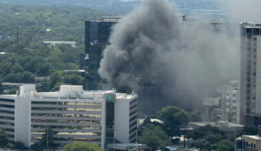 Fire at parking garage fills sky with smoke near downtown Austin