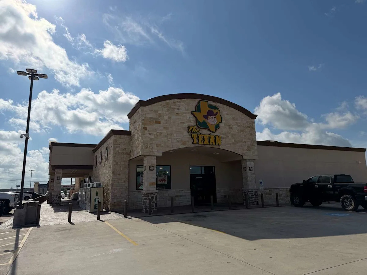 This Texas gas station looks just like Buc-ee's. Here's where to find it.
