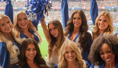 Victoria Beckham Hangs Out with the Dallas Cowboys Cheerleaders: ‘Did I Make the Squad?’