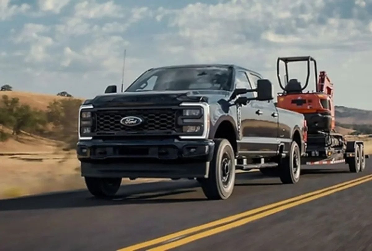 Texas Truck Barn Releases Essential Commercial Fleet Selection Criteria for North Texas Businesses