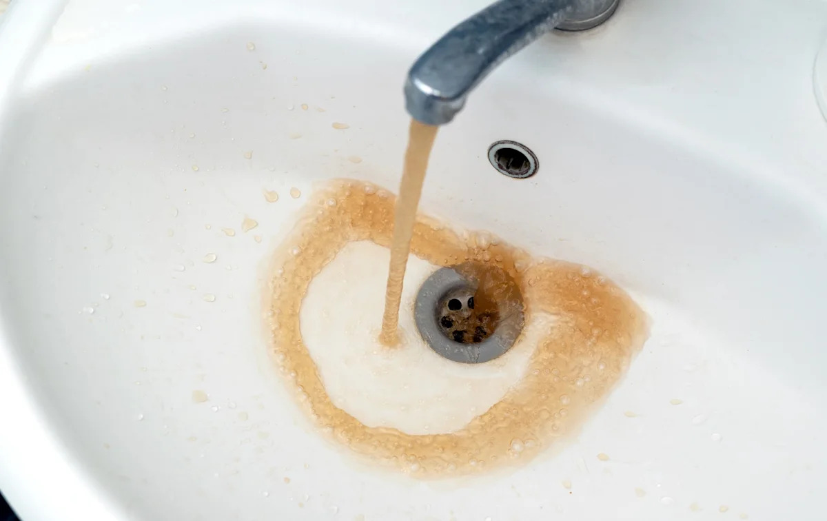 Texas families reported brown tap water for years, and a new study found lead, arsenic