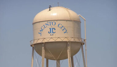 An old Texas bottle factory was pitched as a data center site, and City Hall went into overdrive