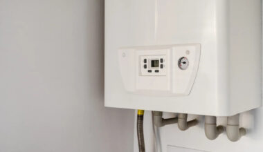South Texas apartment loses hot water for a week, then tells studio tenants to start moving out