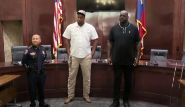 <em>Whitehaven graduate becomes police officer with Shaq's help (CBS News)</em>