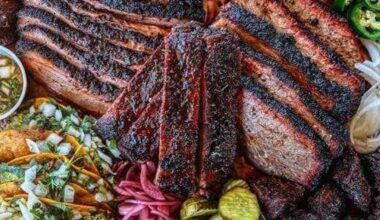 Fort Worth pitmasters bring heat to Hill Country BBQ fest